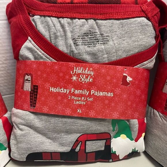 HOLIDAY STYLE  3 Women’s Pajama Sets Gray Red And Black Plaid Sizes‎  S L and XL - Picture 2 of 8